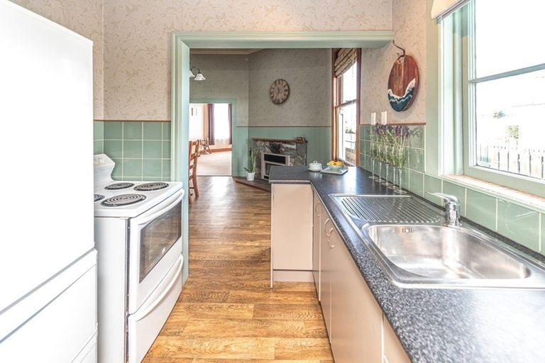 Photo of property in 42 Young Street, Whanganui East, Whanganui, 4500