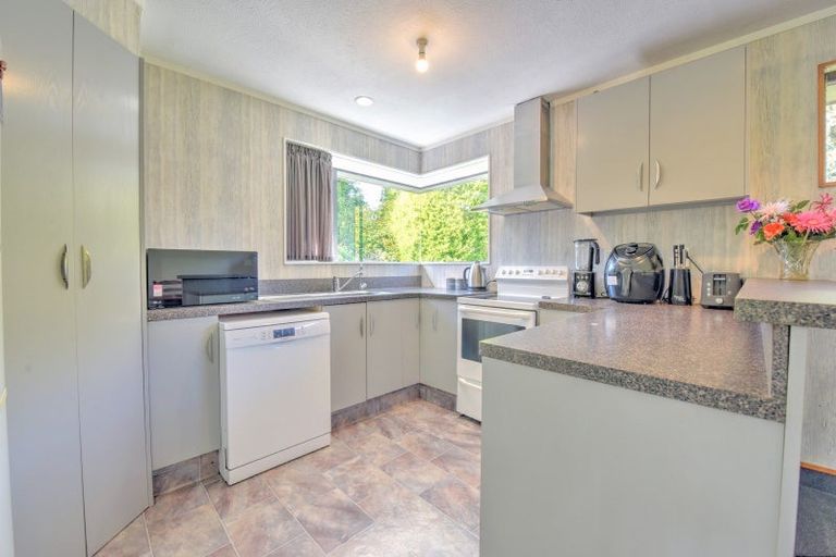 Photo of property in 50 Morton Street, Edendale, 9825