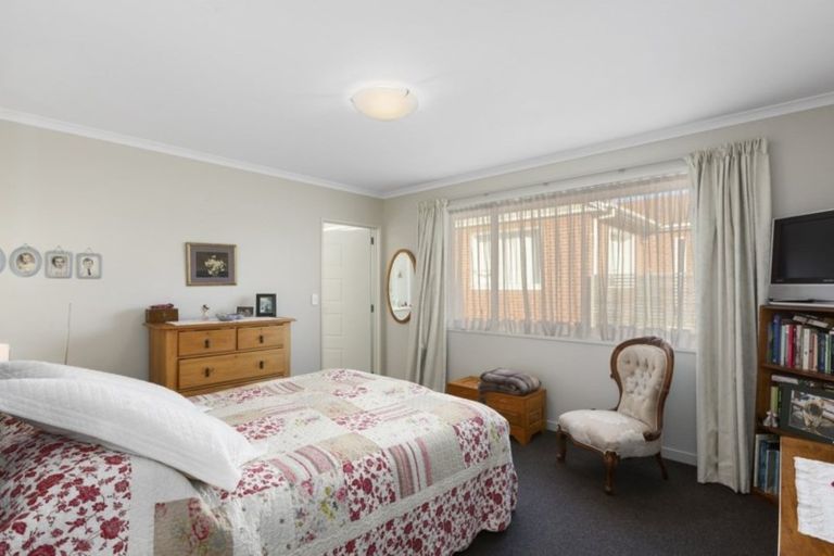 Photo of property in 6a Green Street, Mosgiel, 9024