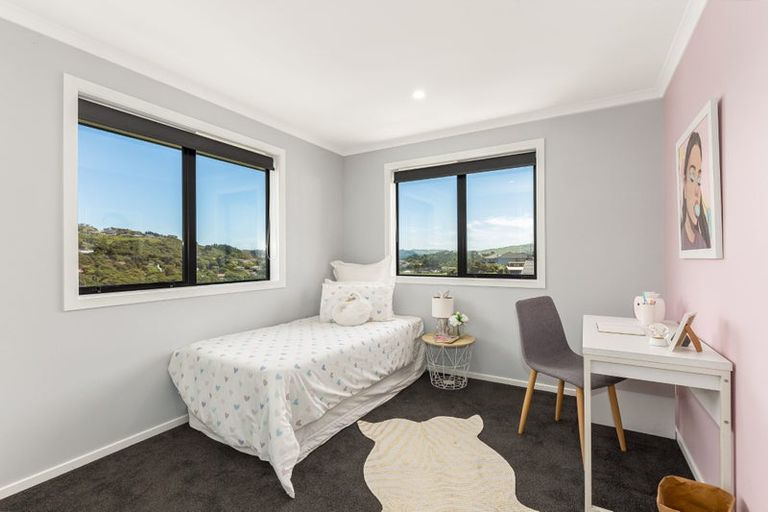 Photo of property in 163 Navigation Drive, Whitby, Porirua, 5024