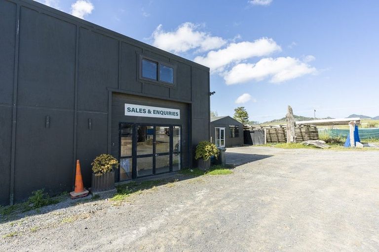 Photo of property in 35 Pataua Road South, Parua Bay, Onerahi, 0192