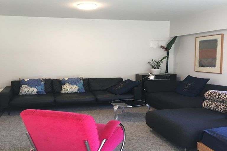 Photo of property in 8 Morice Place, Torbay, Auckland, 0630