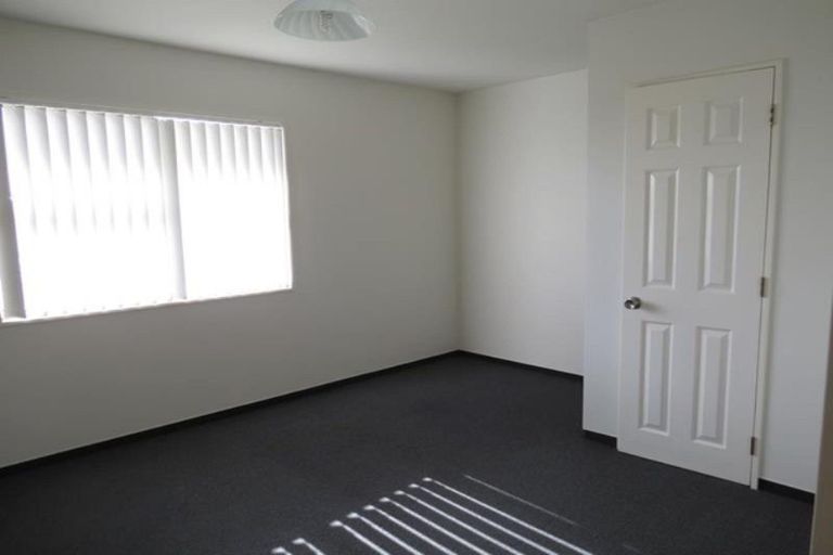 Photo of property in 19 Cutfield Road, New Plymouth, 4310