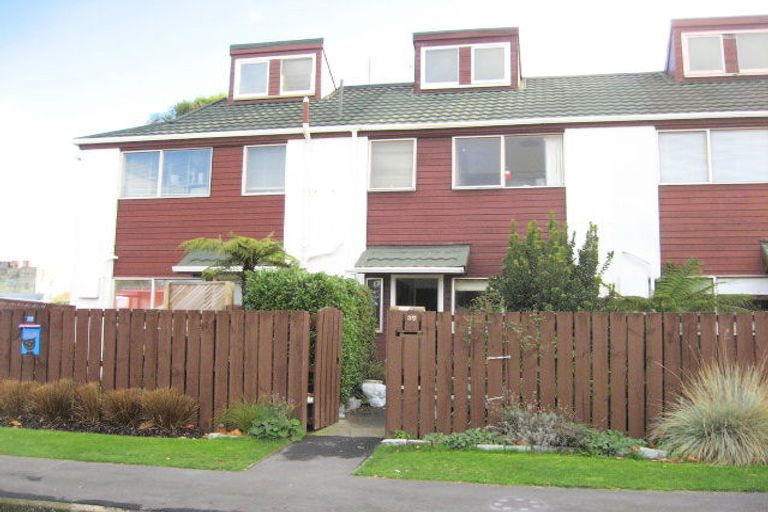 Photo of property in 3/35 Bunyan Street, Waltham, Christchurch, 8023