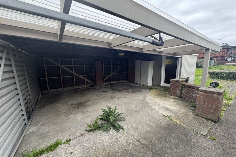 Photo of property in 14 Bellfield Road, Opaheke, Papakura, 2113