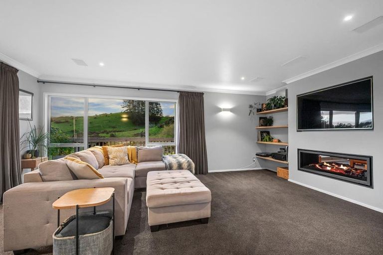 Photo of property in 44 Blackbridge Road, Dairy Flat, Albany, 0794