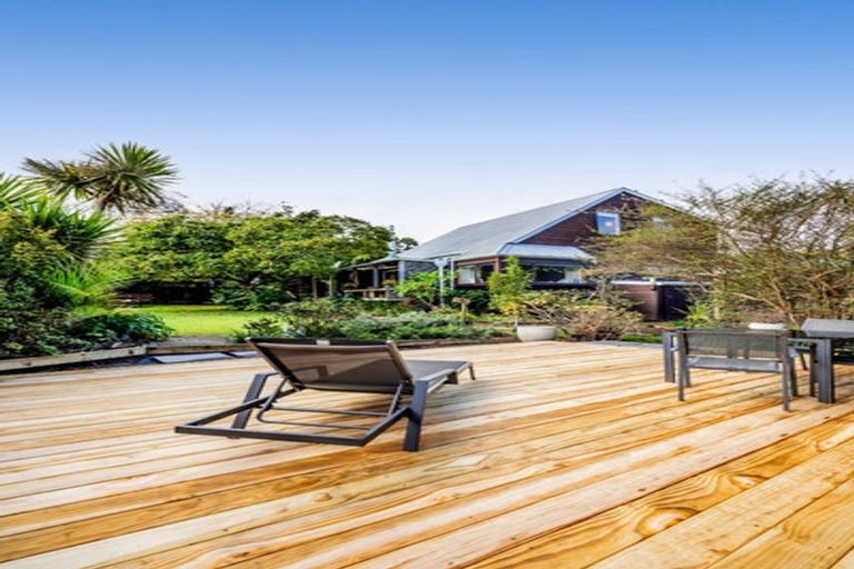 Photo of property in 20 Heaphy Street, Westown, New Plymouth, 4310