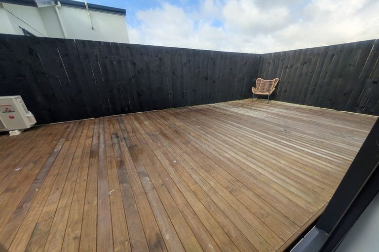 Photo of property in 57 Biokovo Street, Massey, Auckland, 0614