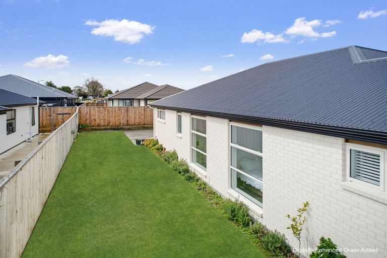 Photo of property in 17 Cork Street, Halswell, Christchurch, 8025