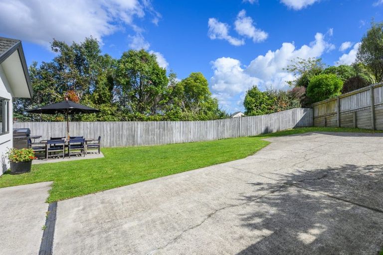 Photo of property in 11 Jordan Way, Kelvin Grove, Palmerston North, 4414