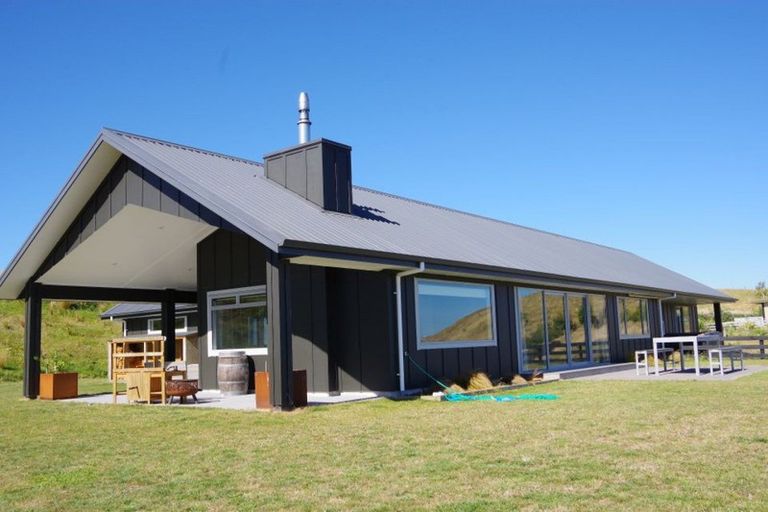 Photo of property in 71 Ross Rise, Kinloch, Taupo, 3385