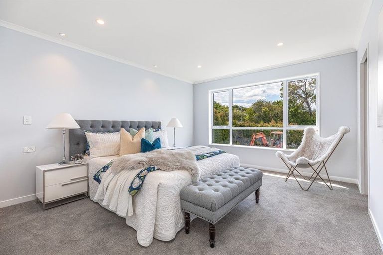 Photo of property in 123c Forrest Hill Road, Forrest Hill, Auckland, 0620