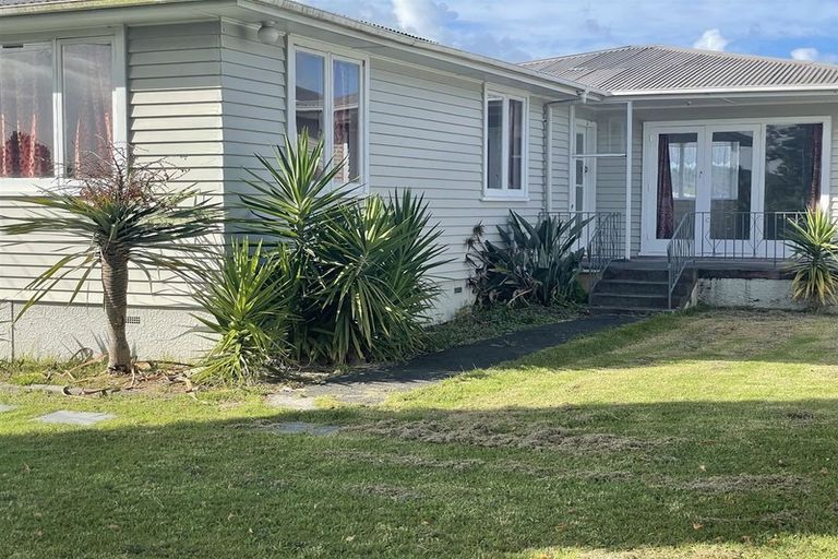 Photo of property in 339 Main Road, Huapai, Kumeu, 0810