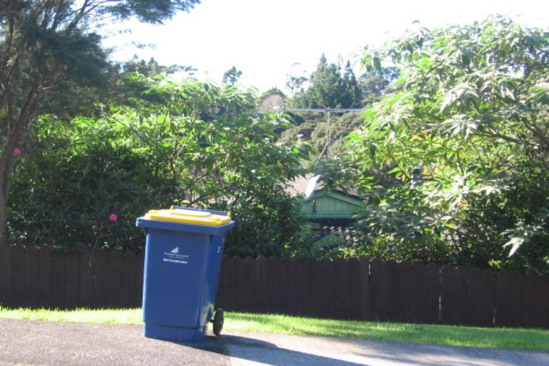 Photo of property in 32 Wirihana Road, Titirangi, Auckland, 0604