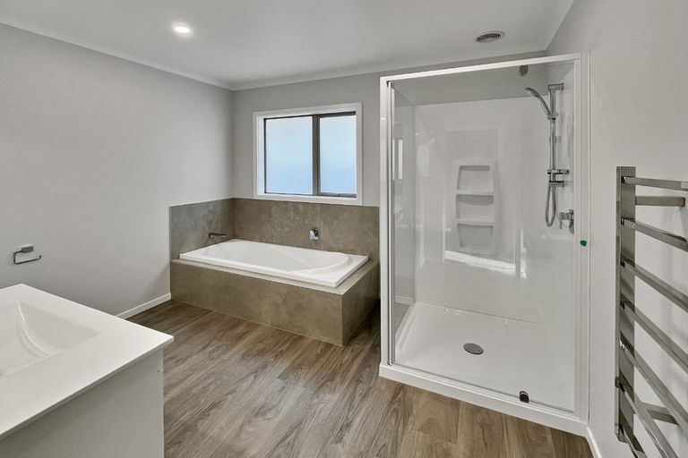 Photo of property in 658b Pioneer Highway, Highbury, Palmerston North, 4412