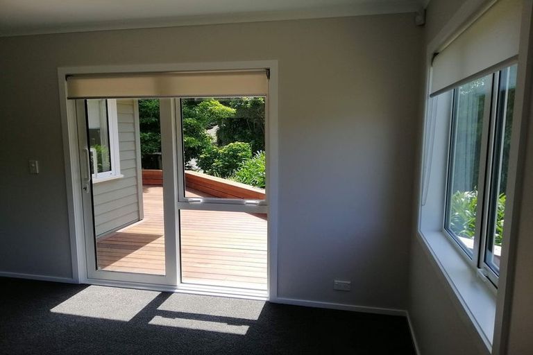 Photo of property in 375 Main Road, Tawa, Wellington, 5028