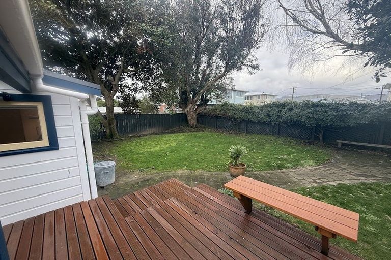 Photo of property in 28 Bay Street, Petone, Lower Hutt, 5012