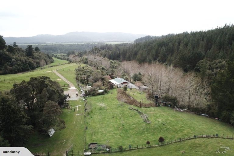 Photo of property in 432 Humphreys Gully Road, Arahura Valley, Hokitika, 7882