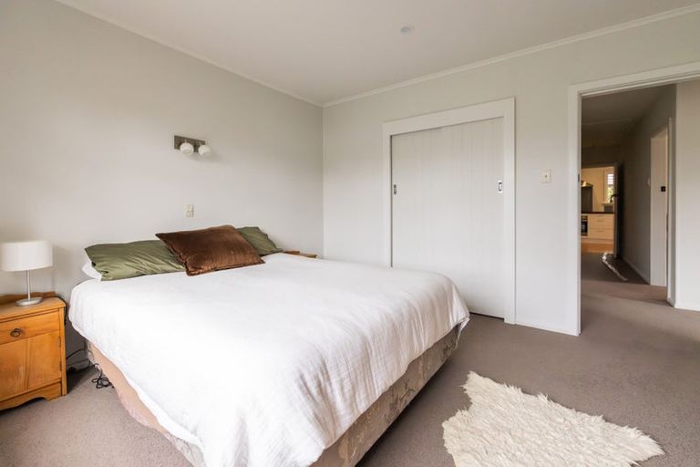 Photo of property in 8a Kyeburn Place, Avonhead, Christchurch, 8042