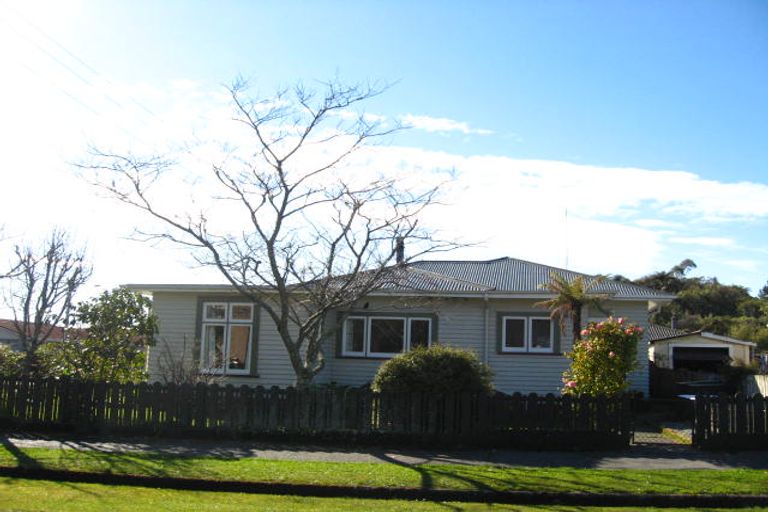 Photo of property in 49 Lydia Street, Greymouth, 7805