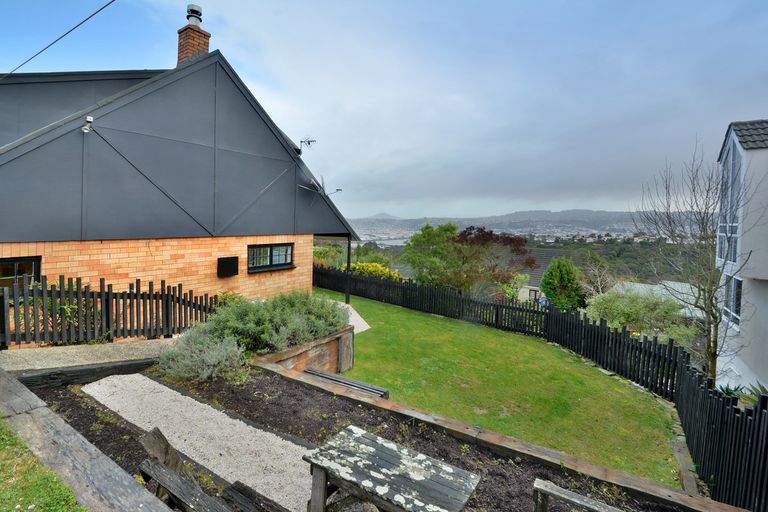 Photo of property in 28 Elliffe Place, Shiel Hill, Dunedin, 9013