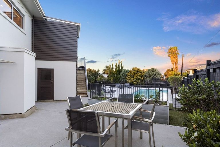 Photo of property in 113 Litten Road, Cockle Bay, Auckland, 2014