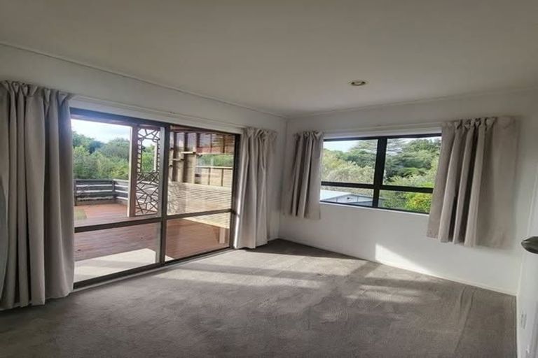 Photo of property in 18 Mclean Avenue, Papatoetoe, Auckland, 2025