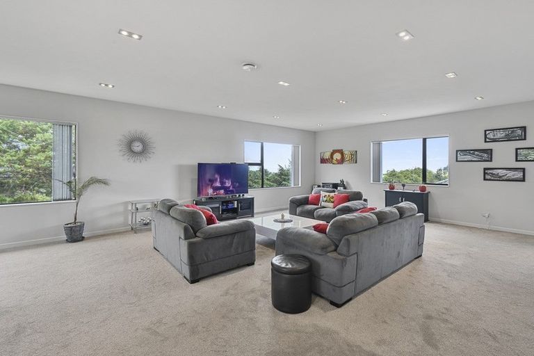 Photo of property in 31 Aldon Lane, The Gardens, Auckland, 2105