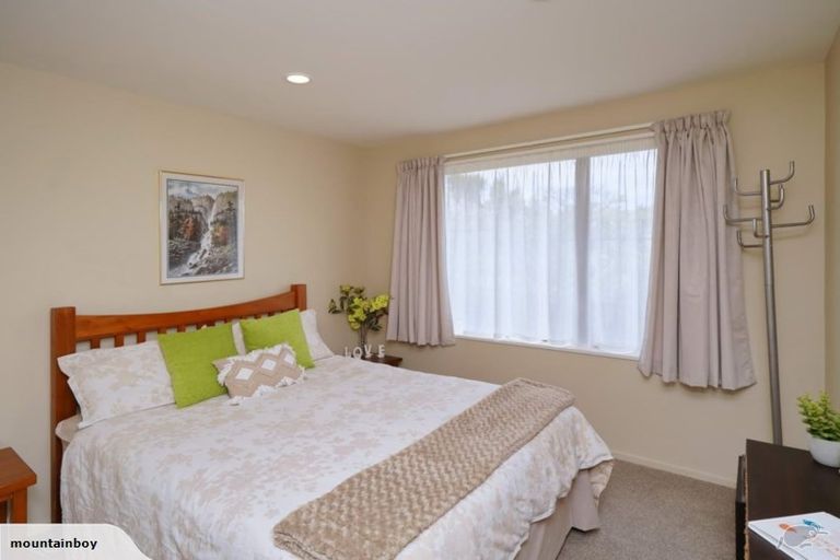 Photo of property in 36 Titirangi Crescent, Parklands, Christchurch, 8083