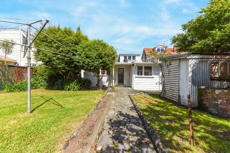 Photo of property in 7 Shelbourne Street, Nelson, 7010