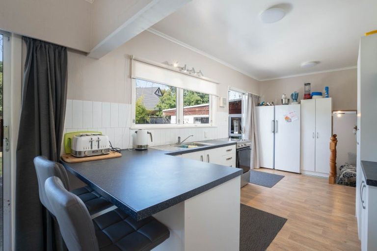 Photo of property in 27 Oregon Drive, Rainbow Point, Taupo, 3330