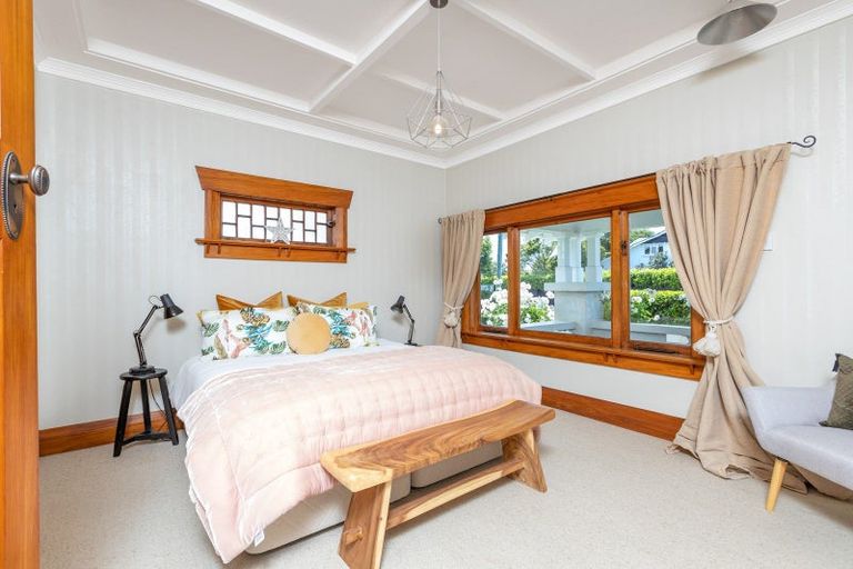 Photo of property in 72 Pownall Street, Masterton, 5810