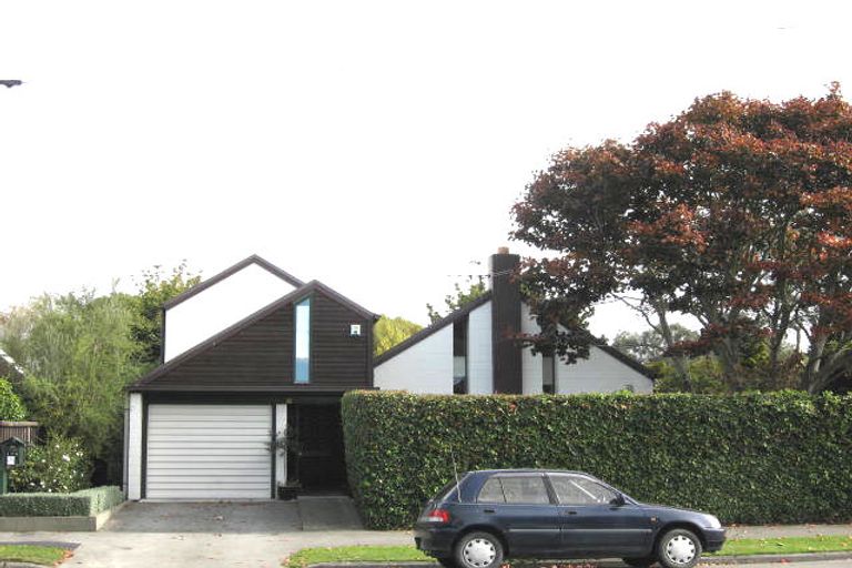 Photo of property in 175 Ilam Road, Ilam, Christchurch, 8041