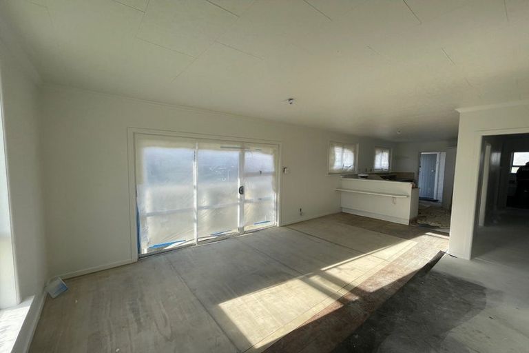 Photo of property in 27 Acourt Street, Hawera, 4610