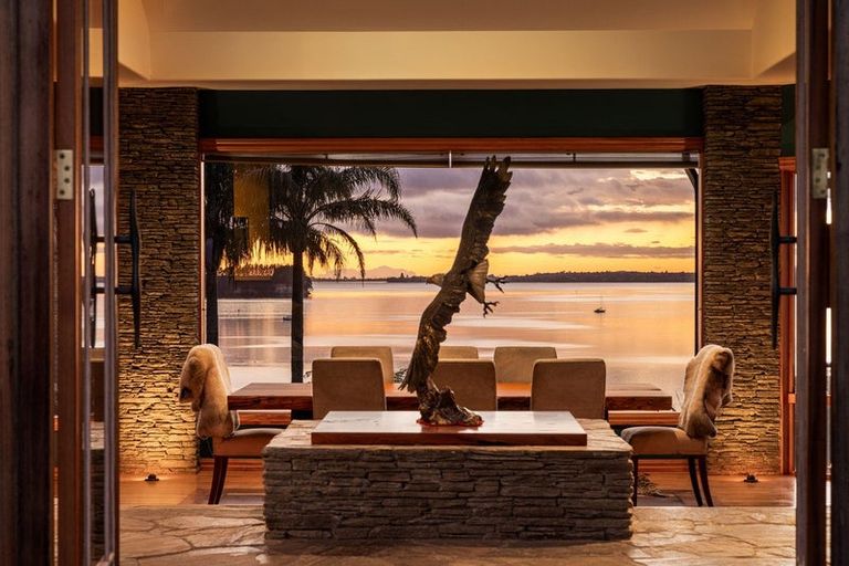 Photo of property in 20 Tinopai Drive, Omokoroa, 3114