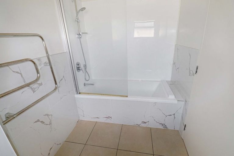 Photo of property in 37 Fraser Colman Grove, Wainuiomata, Lower Hutt, 5014