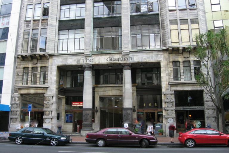 Photo of property in Guardian Apartments, 406/105 Queen Street, Auckland Central, Auckland, 1010