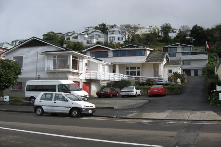 Photo of property in 78a Queens Drive, Lyall Bay, Wellington, 6022