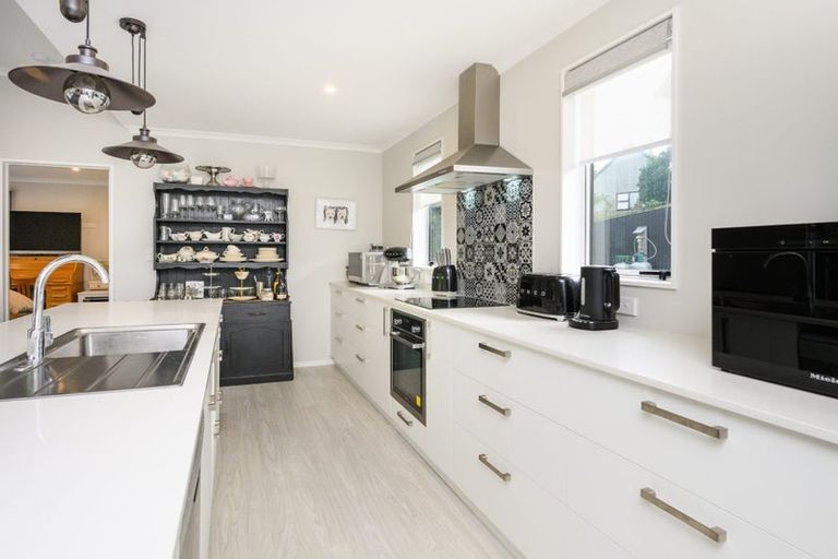 Photo of property in 39 Rainforth Street, Roslyn, Palmerston North, 4414