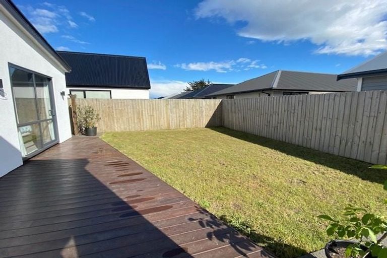 Photo of property in 17 Berg Way, Belfast, Christchurch, 8051