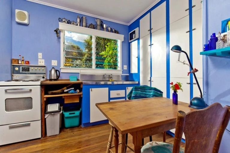 Photo of property in 42 Ngataringa Road, Devonport, Auckland, 0624