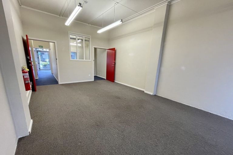 Photo of property in Queens Chambers, 204/220 Main Street, Upper Hutt, 5018
