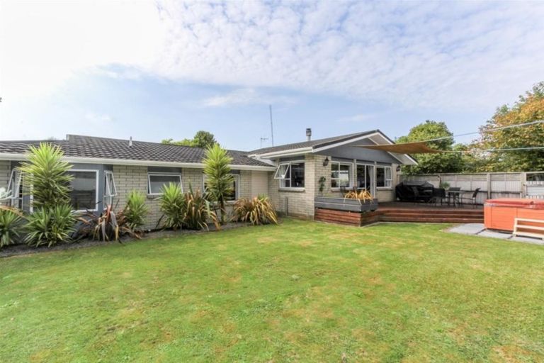 Photo of property in 1263 Egmont Road, Egmont Village, New Plymouth, 4372