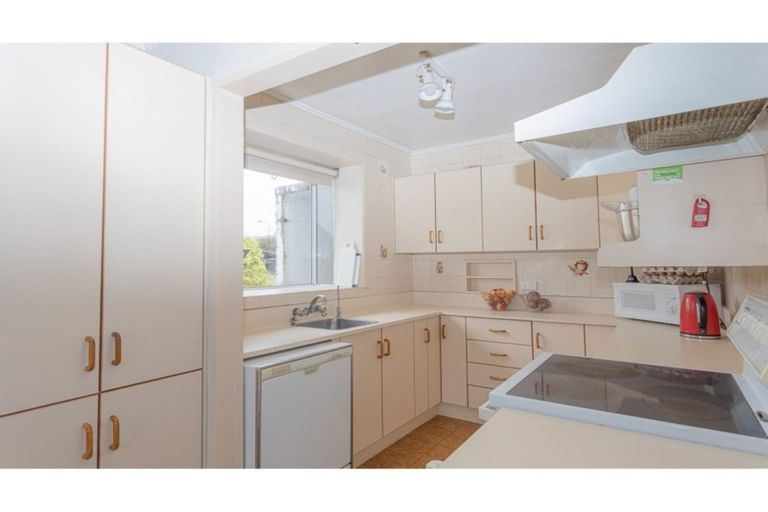 Photo of property in 70 Bamborough Street, Richmond, Invercargill, 9810