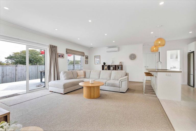 Photo of property in 54a Cloten Road, Stratford, 4332