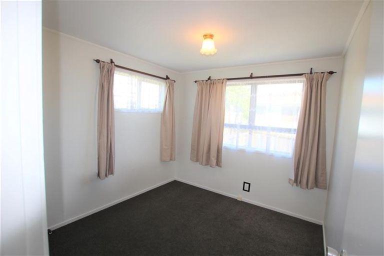 Photo of property in 452 Porchester Road, Randwick Park, Auckland, 2105