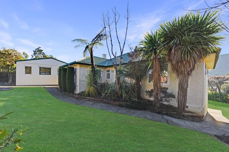Photo of property in 48 Tui Glen Road, Atawhai, Nelson, 7010