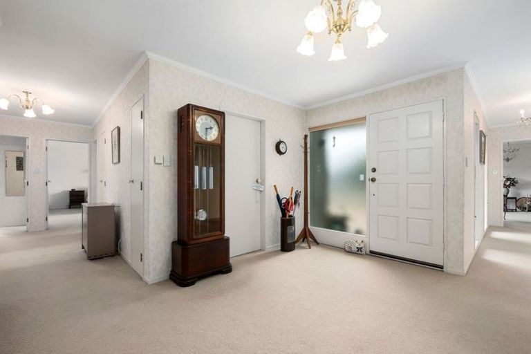 Photo of property in 7 Palmer Crescent, Silverstream, Upper Hutt, 5019