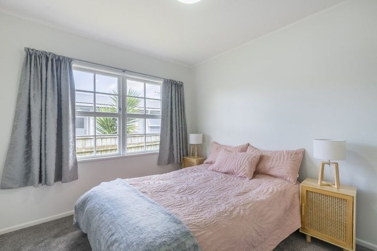 Photo of property in 44 Walton Road, Paraparaumu Beach, Paraparaumu, 5032