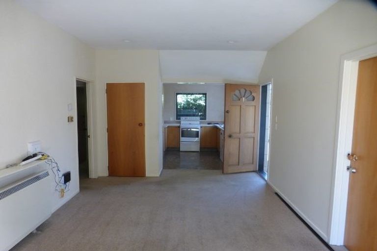 Photo of property in 76b Maidstone Road, Ilam, Christchurch, 8041